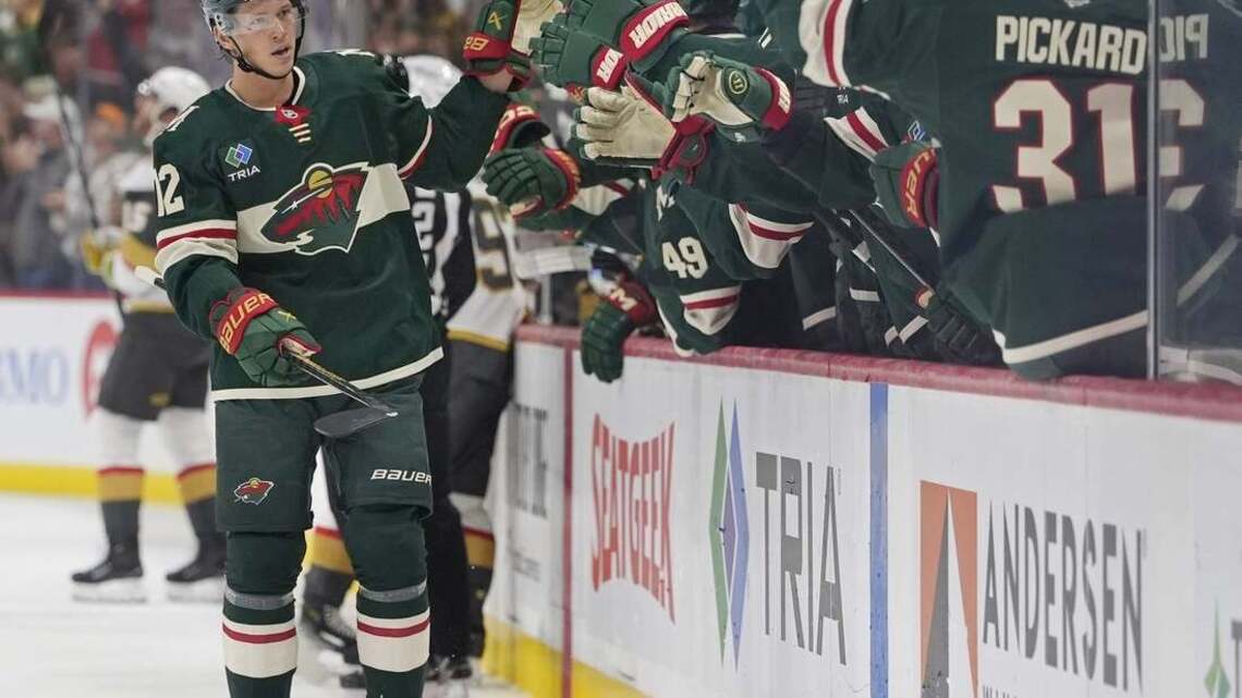 Wild make first-period flurry hold up in win over Golden Knights 