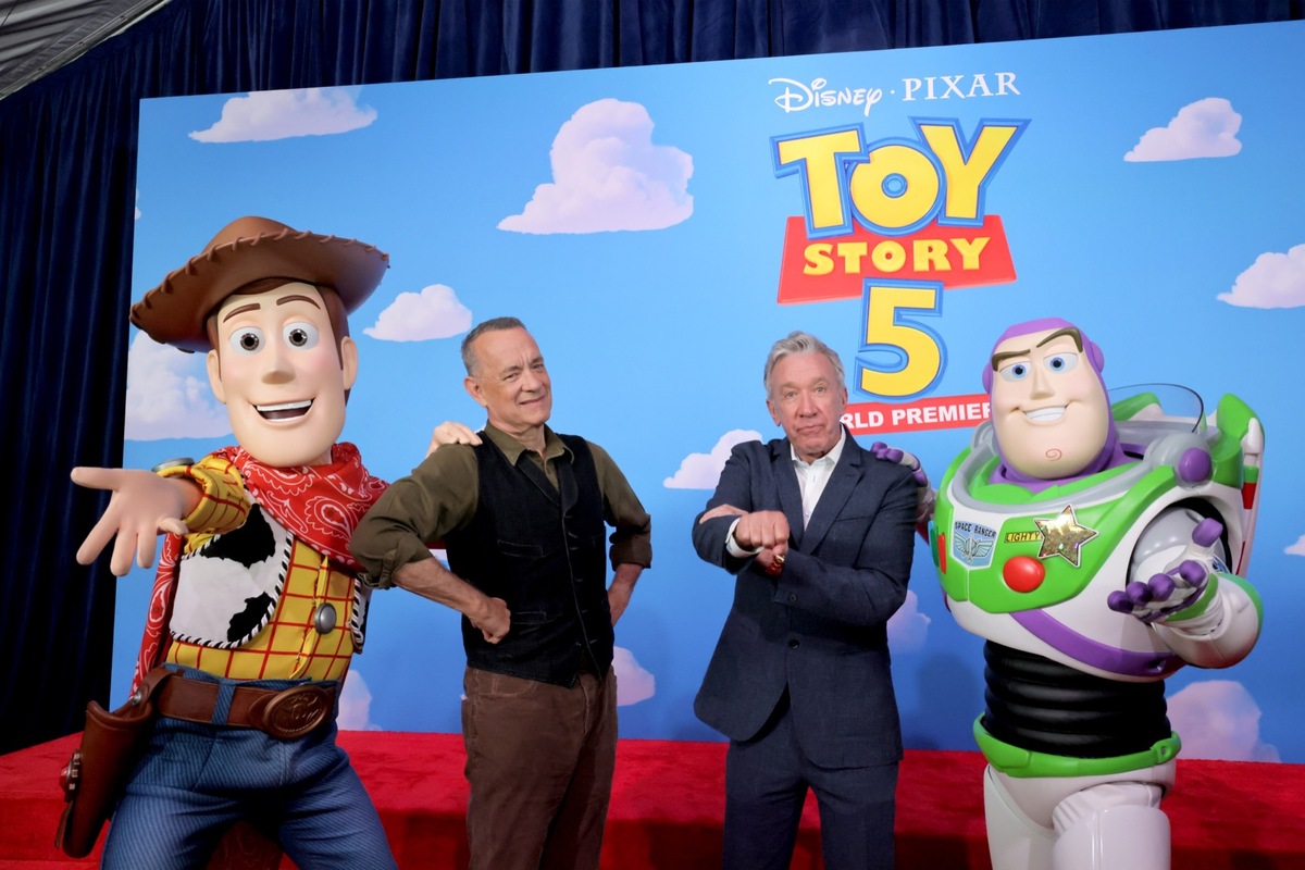  Tom Hanks and Tim Allen at ‘Toy Story 5' world premiere.Rodin Eckenroth/Getty Images for Disney 