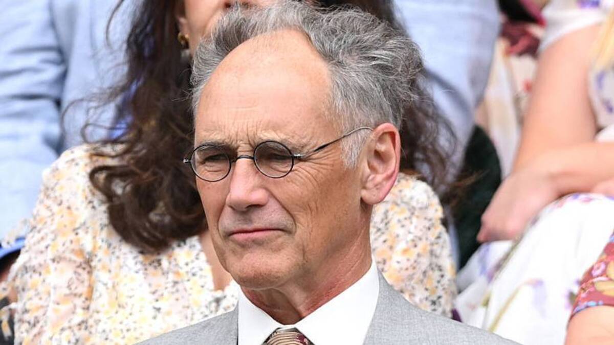  Rylance is an Academy Award-winning British actor known primarily for his work in the theater. | Karwai Tang/WireImage 