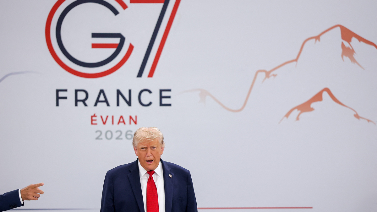 U.S. President Donald Trump arrives for a working session with G7 leaders and outreach partners on promoting economic growth, during the G7 Summit in Evian-les-Bains, France, June 17, 2026. REUTERS/Christian Hartmann