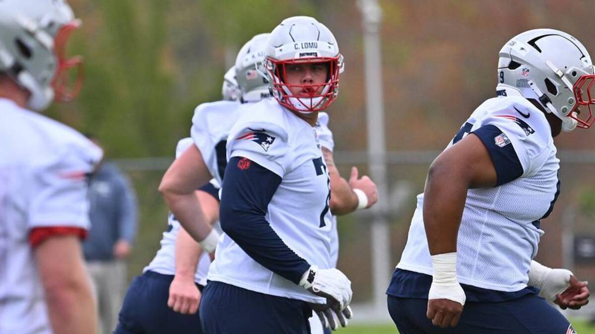  May 9, 2026; Foxborough, MA, USA; New England Patriots tackle Caleb Lomu (74) warms up during the New England Patriots rookie camp at Gillette Stadium. Mandatory Credit: Eric Canha-Imagn Images | Eric Canha-Imagn Images 
