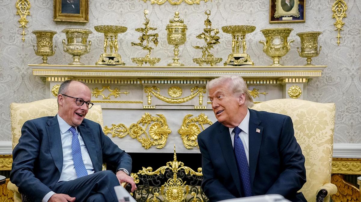 US President Trump receives Federal Chancellor Merz. 03 March 2026, USA, Washington: US President Donald Trump receives German Chancellor Friedrich Merz (CDU) at the White House. Topics of discussion included the war in Iran, the tariff dispute between the EU and the USA, Russia's war of aggression against Ukraine and its policy towards China. Photo by: Kay Nietfeld/picture-alliance/dpa/AP Images
