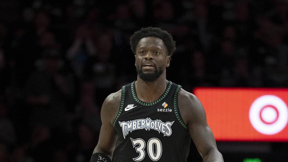  Apr 30, 2026; Minneapolis, Minnesota, USA; Minnesota Timberwolves forward Julius Randle (30) dribbles the ball against the Denver Nuggets in the first half during game six of the first round of the 2026 NBA Playoffs at Target Center. | Jesse Johnson-Imagn Images 