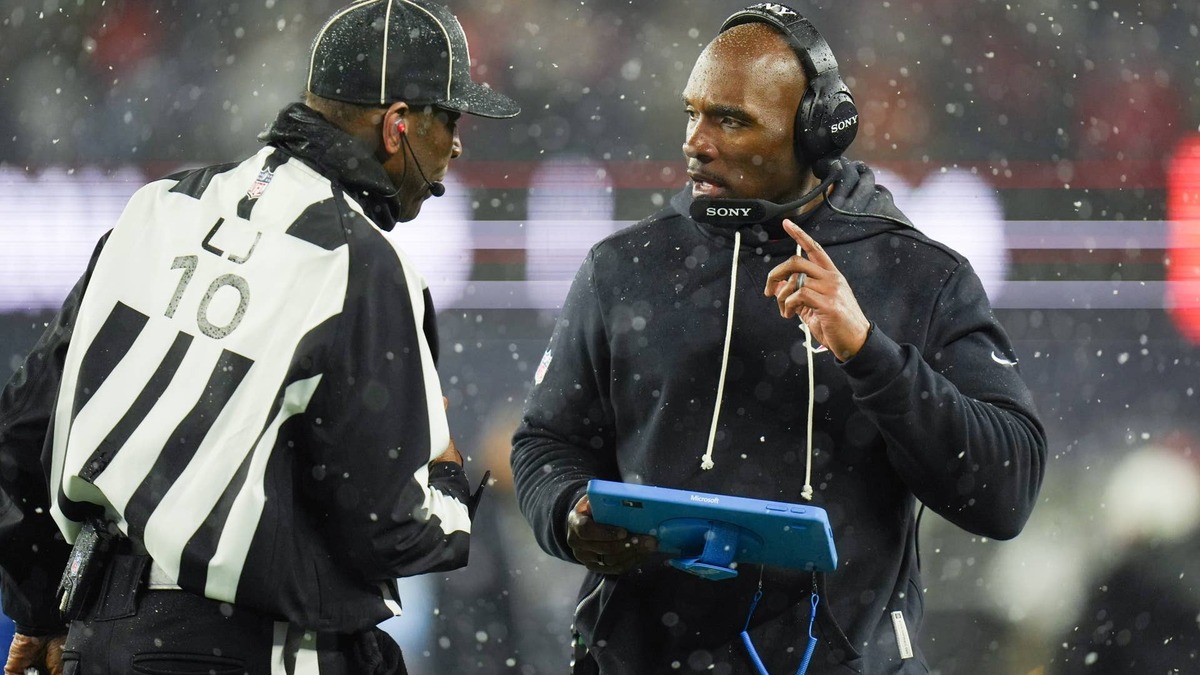 Announcers, Referees and Jersey Combination for Texans Week 7 Game