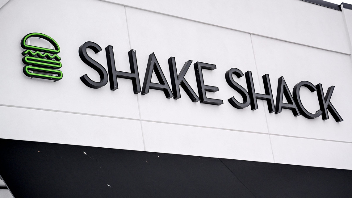 Viral video ignites Shake Shack pricing debate 