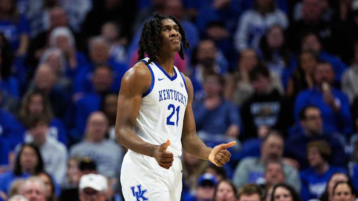  Jan 7, 2026; Lexington, Kentucky, USA; Kentucky Wildcats forward Jayden Quaintance (21) reacts during the second half against the Missouri Tigers at Rupp Arena at Central Bank Center. Mandatory Credit: Jordan Prather-Imagn Images | Jordan Prather-Imagn Images 