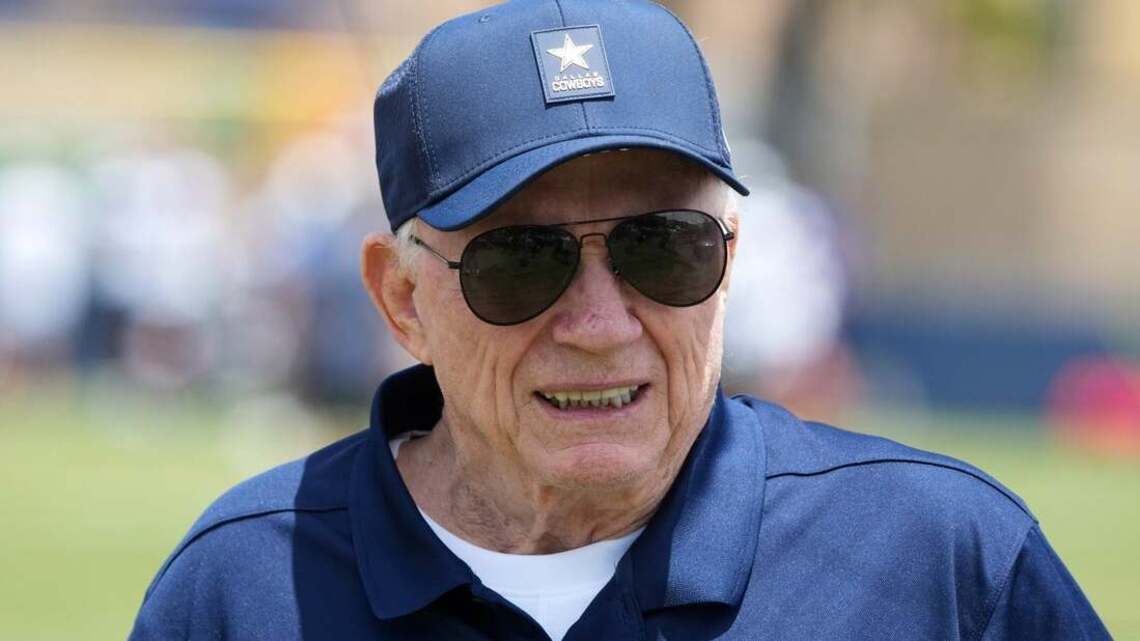 Cowboys ($15.5B) once again top NFL team valuations