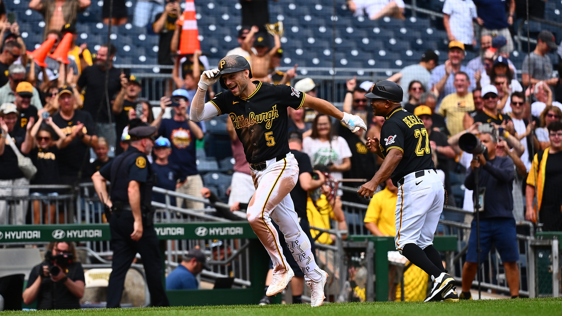 Rafael Flores Jr. ties it in 9th, Brandon Lowe hits walk-off homer as Pirates beat Tigers 