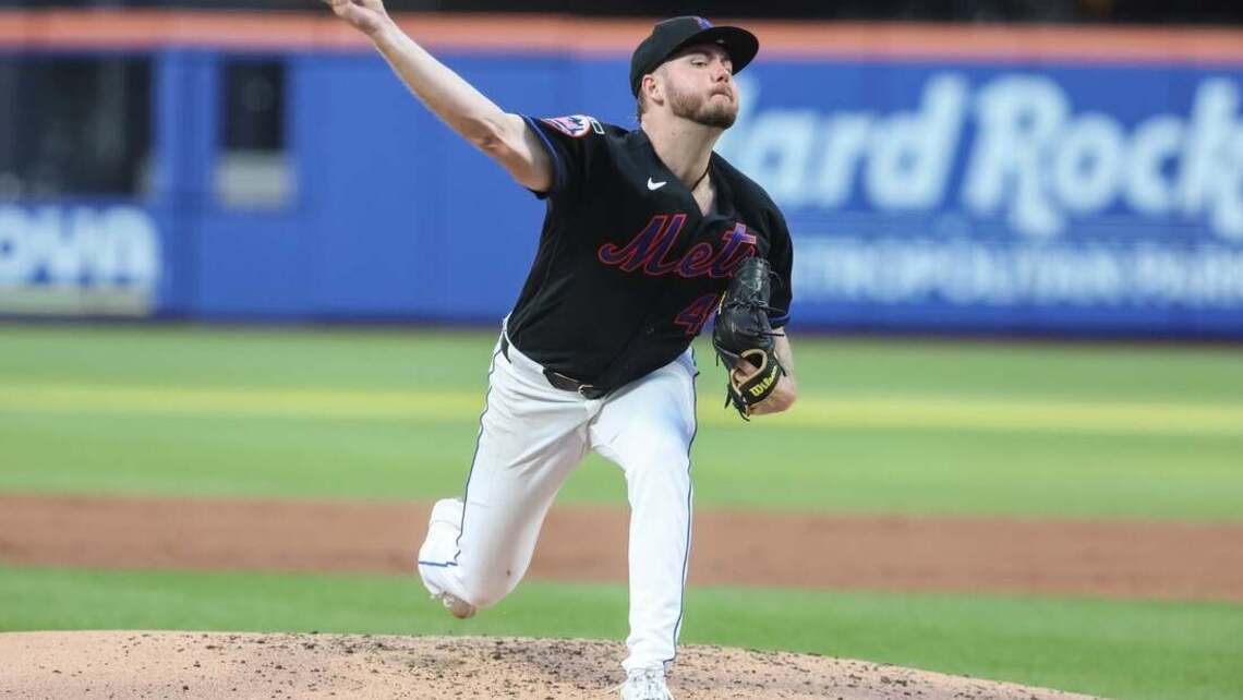 Mets score 5 runs in 8th to top Royals 