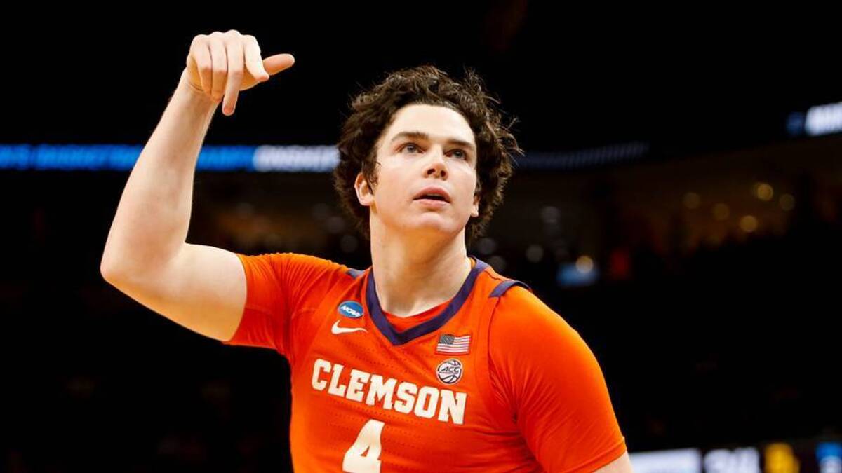  Clemson's Ian Schieffelin (4) reacts after scoring and getting the point after during the second round game between Clemson University and Baylor University in the 2024 NCAA Tournament at FedExForum in Memphis, Tenn., on Sunday, March 24, 2024. | USA TODAY Network via Reuters Connect 