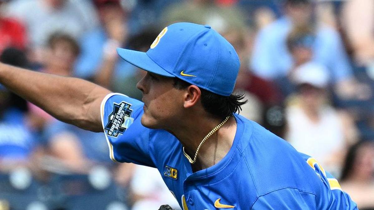  Jun 14, 2025; Omaha, Neb, USA; UCLA Bruins pitcher Easton Hawk (27) throws against the Murray State Racers during the ninth inning at Charles Schwab Field. Mandatory Credit: Steven Branscombe-Imagn Images | Steven Branscombe-Imagn Images 