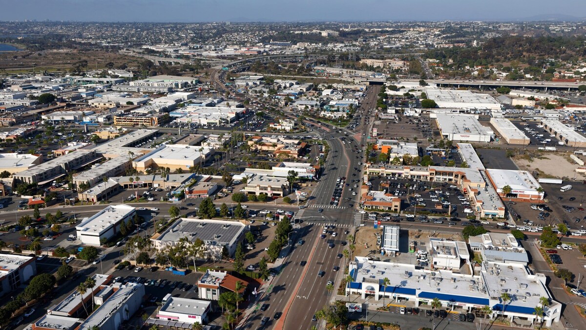 Midway District's 30-foot height limit formally reinstated