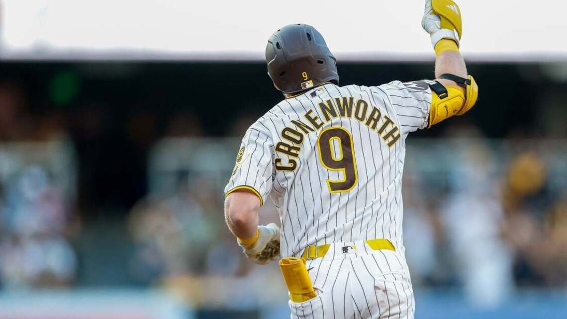Padres face D-backs, looking for momentum into All-Star break
