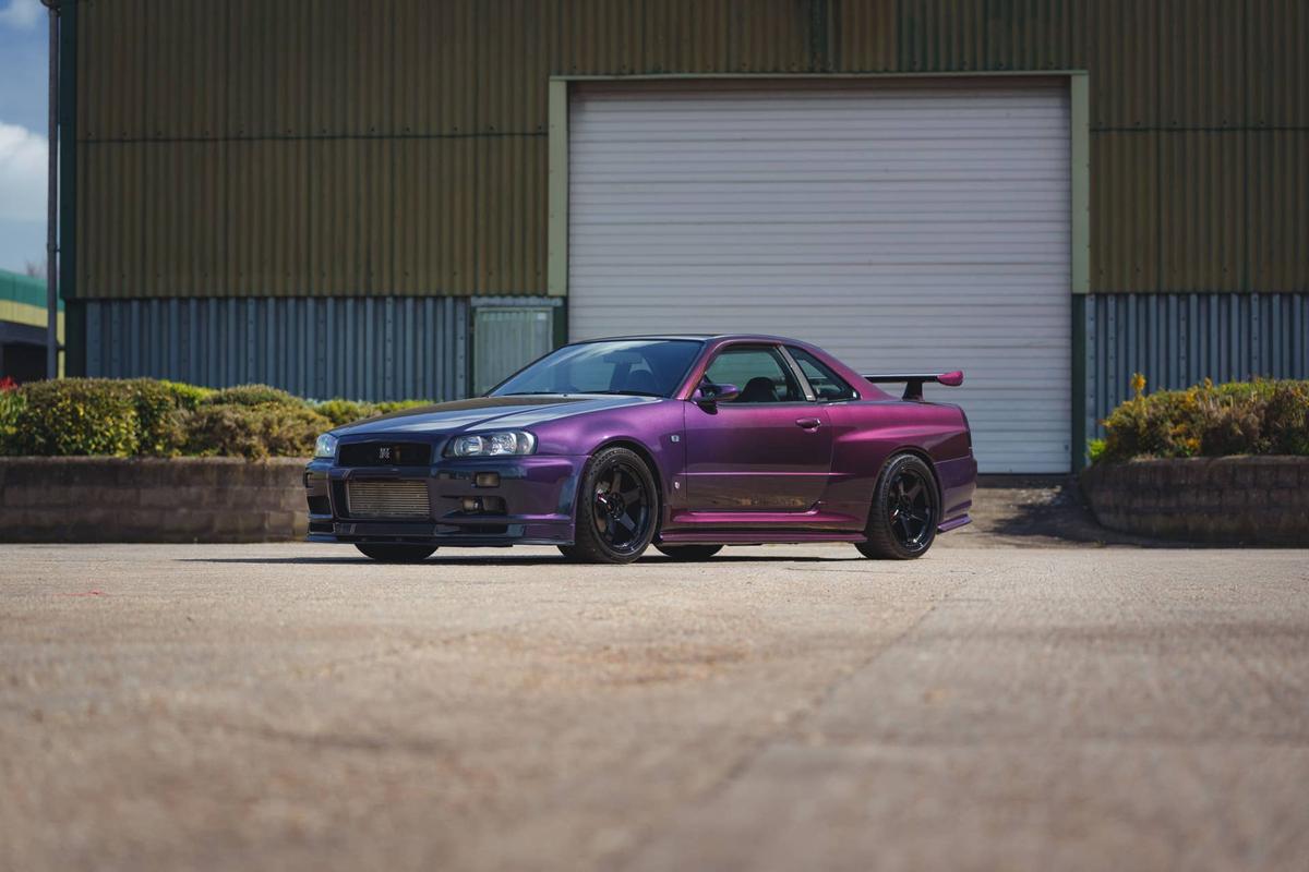 1999 Nissan Skyline GT-R in Midnight Purple II)Broad Arrow Auctions