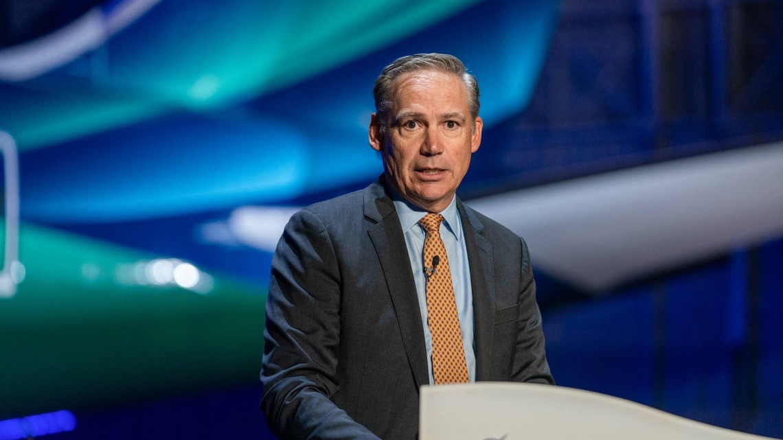 Morgan Stanley cuts Boeing stock price target by 13% as cash goal slips a year 