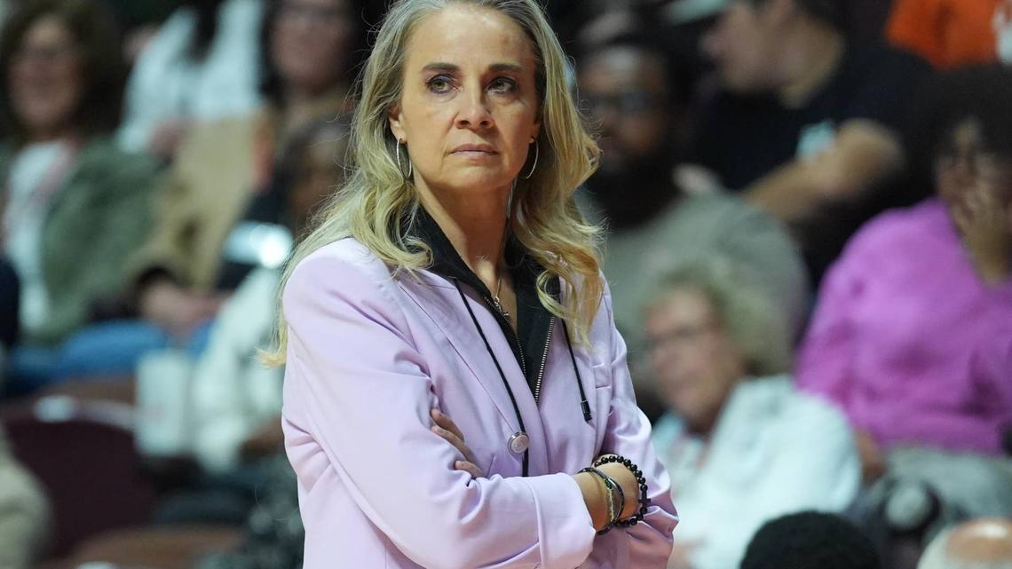 Becky Hammon Has No Interest In Apologizing To Jalen Brunson 