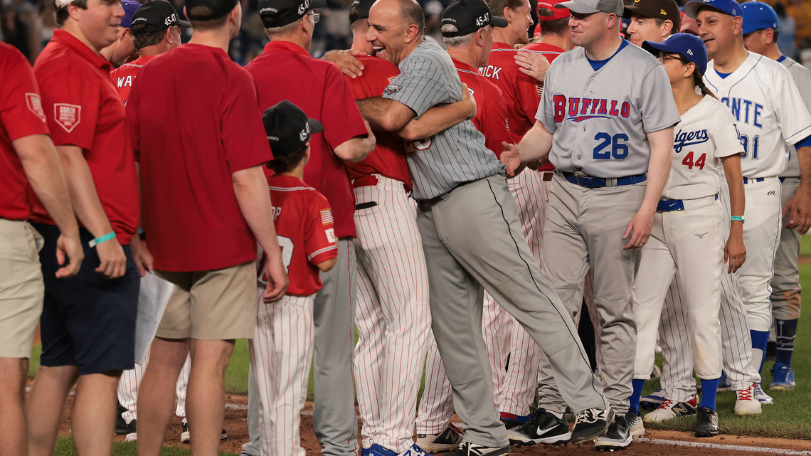 Bitter rivalry? At the Congressional Baseball Game, sort of 
