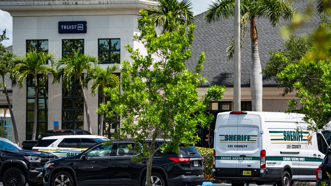 State dismisses charges at trial for woman accused of driving bank robber 