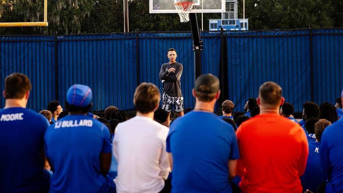 Why Jon Sumrall Brought UF Championship Coaches to Speak to the Gators Football Team