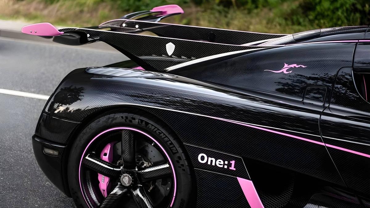 Instagram @hypercars_off