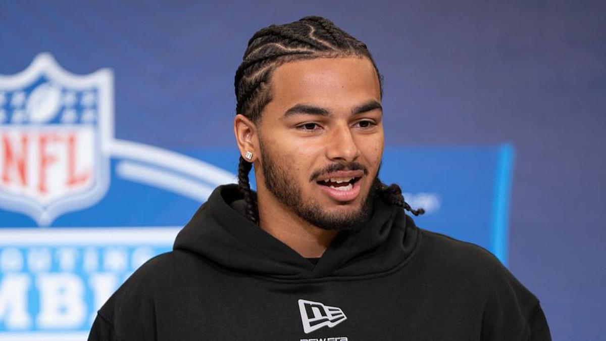  Feb 26, 2026; Indianapolis, IN, USA; Arizona defensive back Treydan Stukes (DB49) speaks to members of the media during the NFL Combine at the Indiana Convention Center. Mandatory Credit: Jacob Musselman-Imagn Images | Jacob Musselman-Imagn Images 