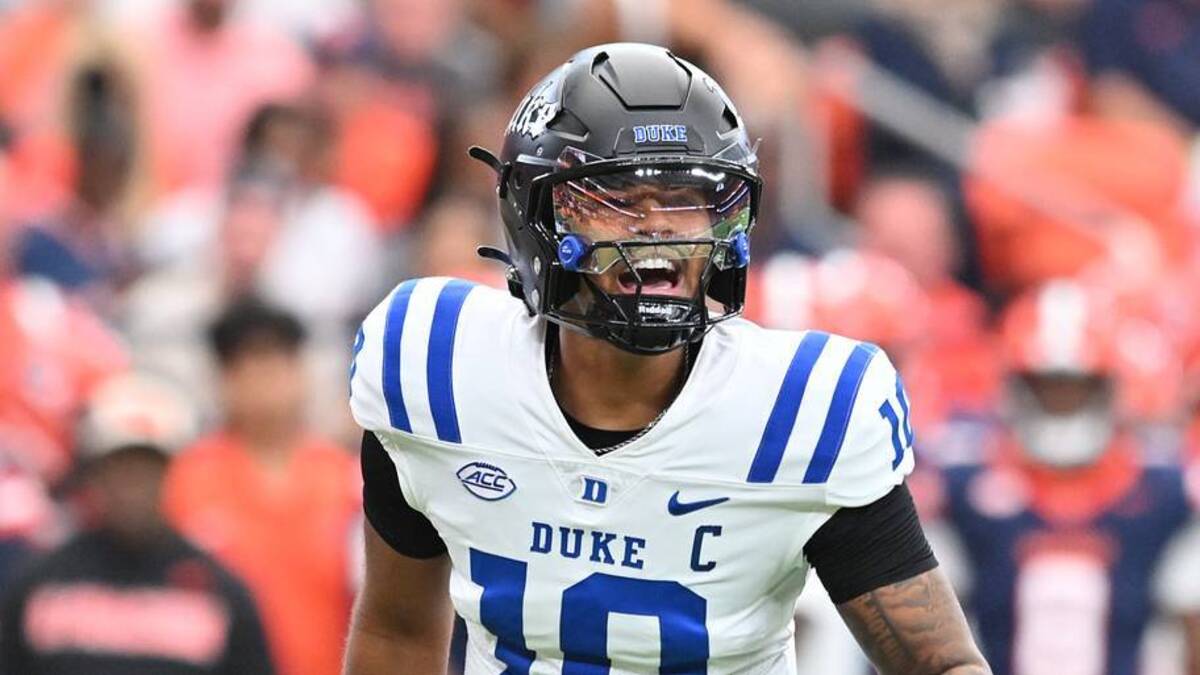  Sep 27, 2025; Syracuse, New York, USA; Duke Blue Devils quarterback Darian Mensah (10) calls a play in the first quarter against the Syracuse Orange at the JMA Wireless Dome. Mandatory Credit: Mark Konezny-Imagn Images | IMAGN IMAGES via Reuters Connect 