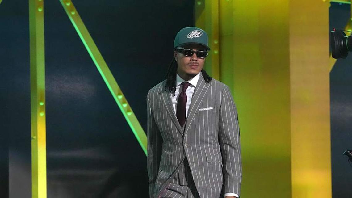  Apr 23, 2026; Pittsburgh, PA, USA; Southern California Trojans receiver Makai Lemon is selected by the Philadelphia Eagles as the number 20 pick during the 2026 NFL Draft at Acrisure Stadium. Mandatory Credit: Kirby Lee-Imagn Images | Kirby Lee-Imagn Images 