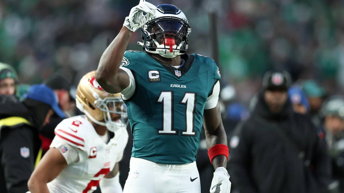 Philadelphia Eagles wide receiver A.J. Brown (11) celebrates.