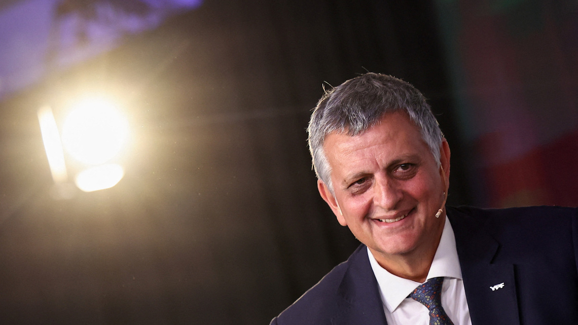 Petrolera argentina YPF espera EBITDA de 8.000 million $ en 2026: CEO 