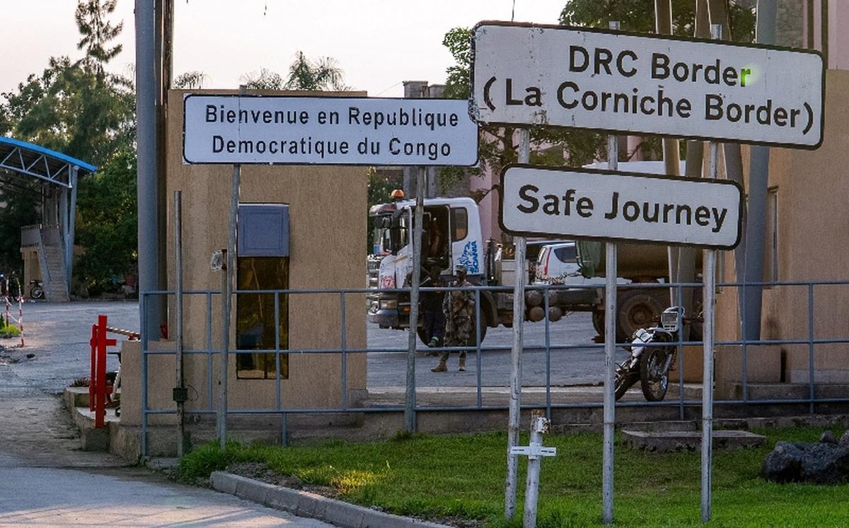 Signage at the border crossing point in Gisenyi, as Rwanda tightens health screening following an Ebola outbreak caused by the Bundibugyo virus in DR Congo, Rubavu district, Rwanda, May 18, 2026. REUTERS/Jean Bizimana