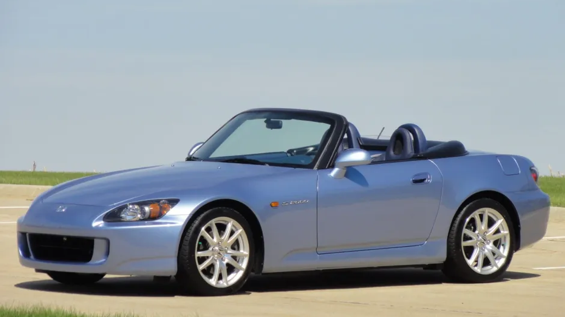 Someone Get This 835-Mile Honda S2000 Before It's Gone 
