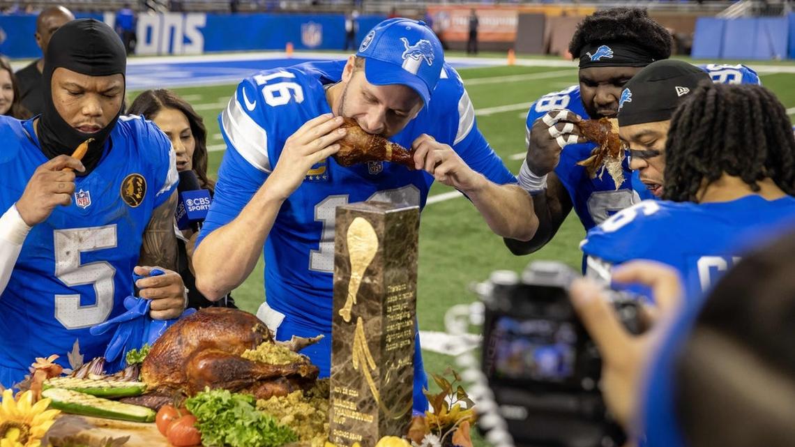 Reports: NFL looking into Thanksgiving Eve game 