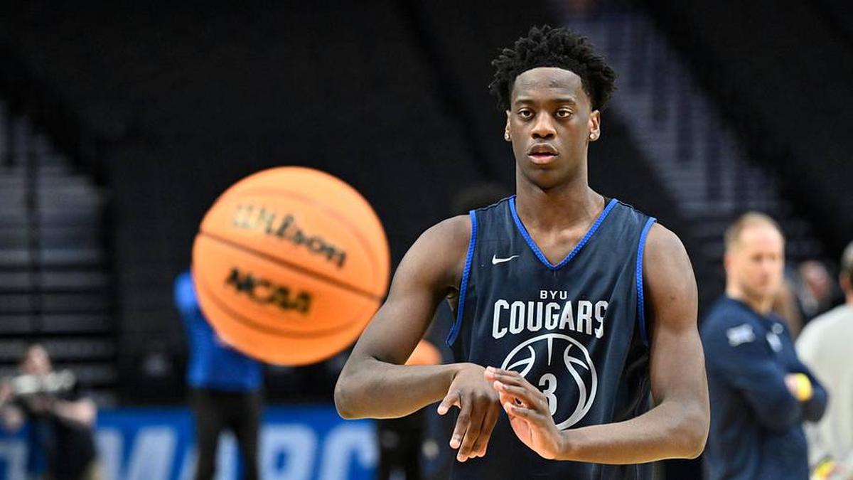  Mar 18, 2026; Portland, OR, USA; BYU Cougars forward AJ Dybantsa (3) passes the ball during a practice session ahead of the first round of the men's 2026 NCAA Tournament at Moda Center. | Craig Strobeck-Imagn Images 