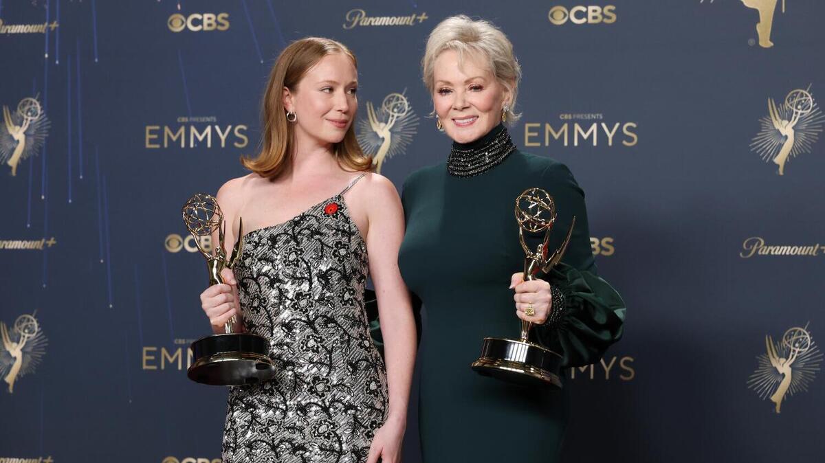 Los Angeles, CA September 14, 2025 - Hannah Einbinder holds her Emmy for Outstanding Supporting Actress in a Comedy Series for "Hacks" and Jean Smart holds her Emmy for Lead Actress in a Comedy Series for "Hacks" at the 77th Primetime Emmy Awards in the trophy room at the Peacock Theater in Los Angeles, CA, Sunday, Sept. 14, 2025. (Jason Armond / Los Angeles Times)