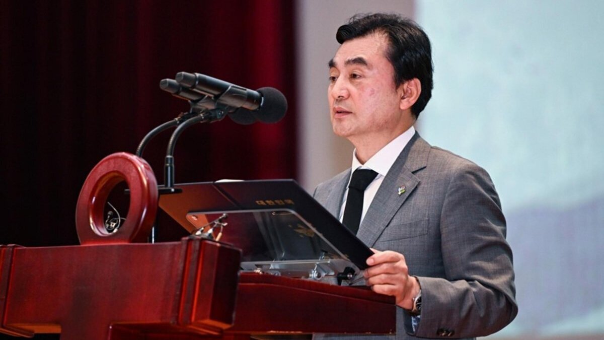 Defense Minister Ahn Gyu-back speaks during a ceremony at the Navy's 2nd Fleet Command in Pyeongtaek, South Korea, 29 June 2026, to mark the 24th anniversary of an inter-Korean naval battle on the seas off South Korea's northern Yeonpyeong Island. Six South Korean seamen were killed and 19 others injured in the 2002 skirmish, called the Second Battle of Yeonpyeong, which broke out as two North Korean patrol boats violated the inter-Korean maritime border in the Yellow Sea. Photo by YONHAP / EPA