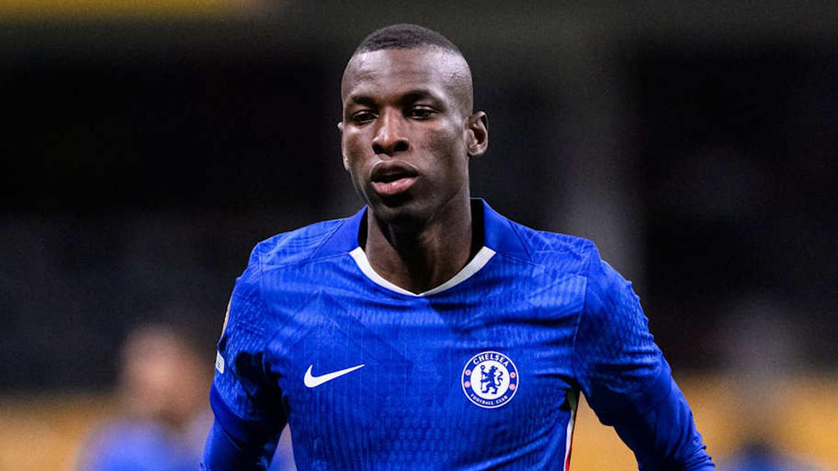  Nicolas Jackson left Chelsea on loan in the summer. | Marcio Machado/Eurasia Sport Images/Getty Images 