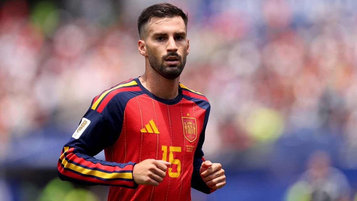 Inside Spain Footballer Álex Baena's Personal Life- Girlfriend, Parents, Siblings, Ethnicity & Early Life Details 