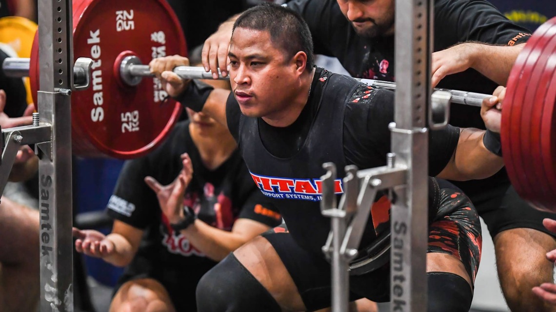 Are Your Knee Sleeves Still Legal Under the New IPF Regulations?