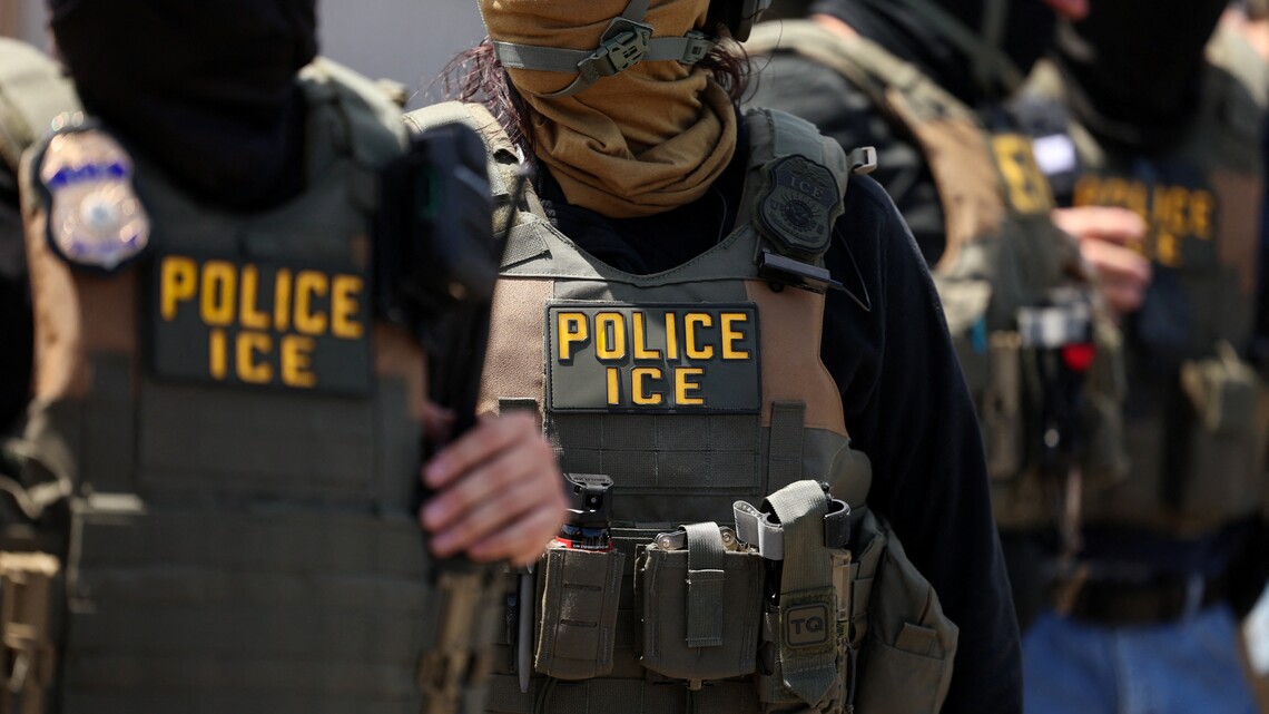 DNC Votes to Back Eliminating ICE as Trump Expands Deportations 