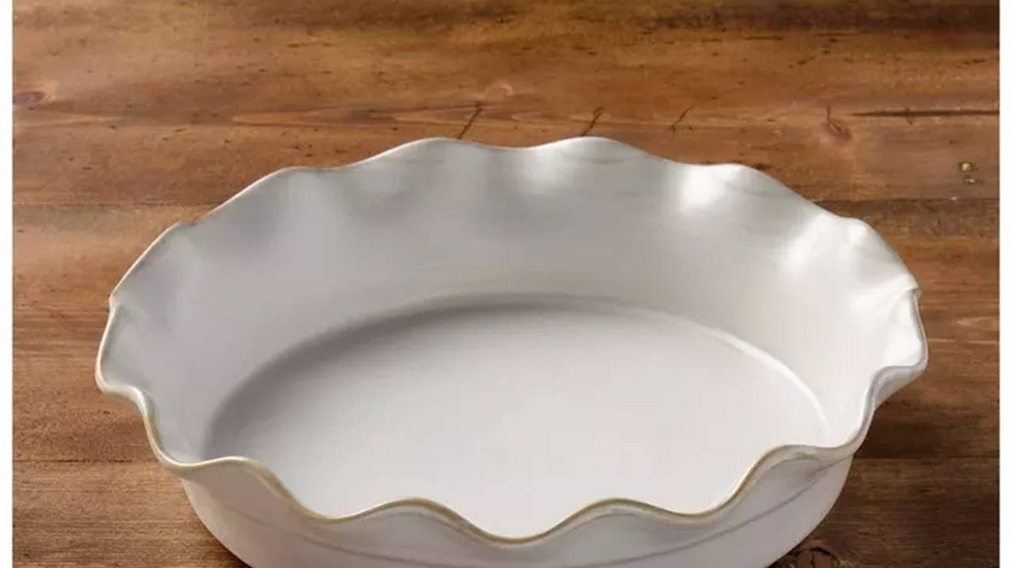 Hobby Lobby's $15 Fluted Pie Dish Is Rustic, Elegant and Perfect for Fall Baking 