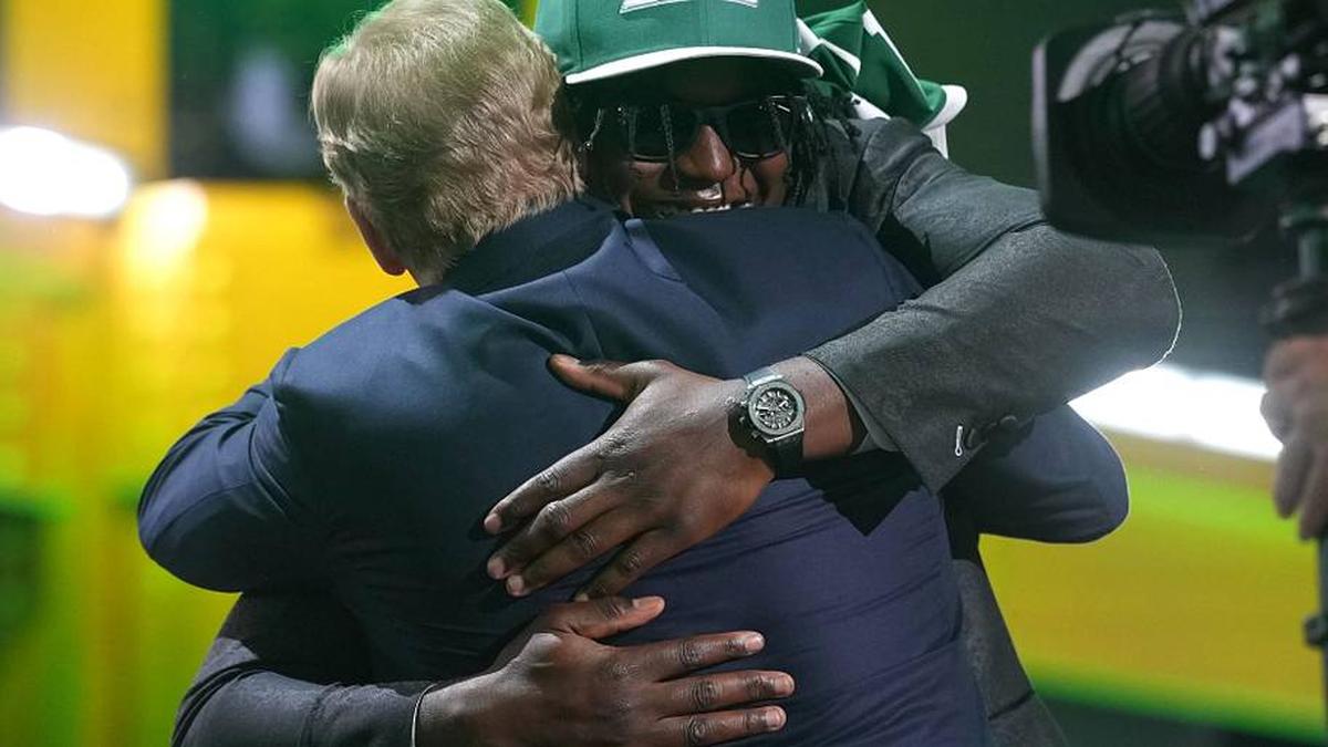  David Bailey is joining a Jets defense led by new coordinator Brian Duker. | Kirby Lee-Imagn Images 