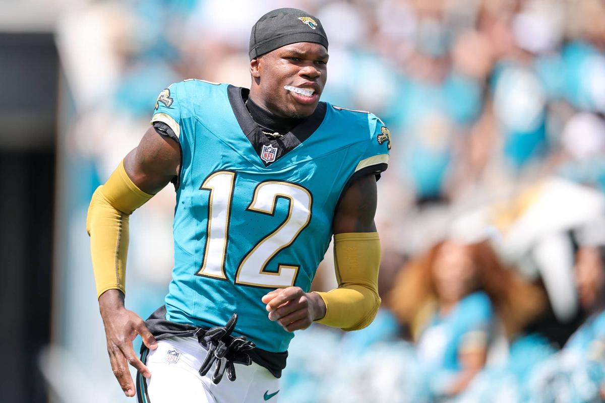  Jacksonville Jaguars wide receiver Travis Hunter (12). Morgan Tencza-Imagn Images