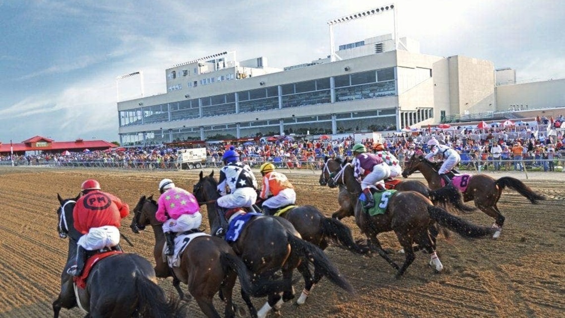 Iowa Trainer, Exercise Rider Each Suspended 10 Years After Prohibited ‘Device' Discovered 