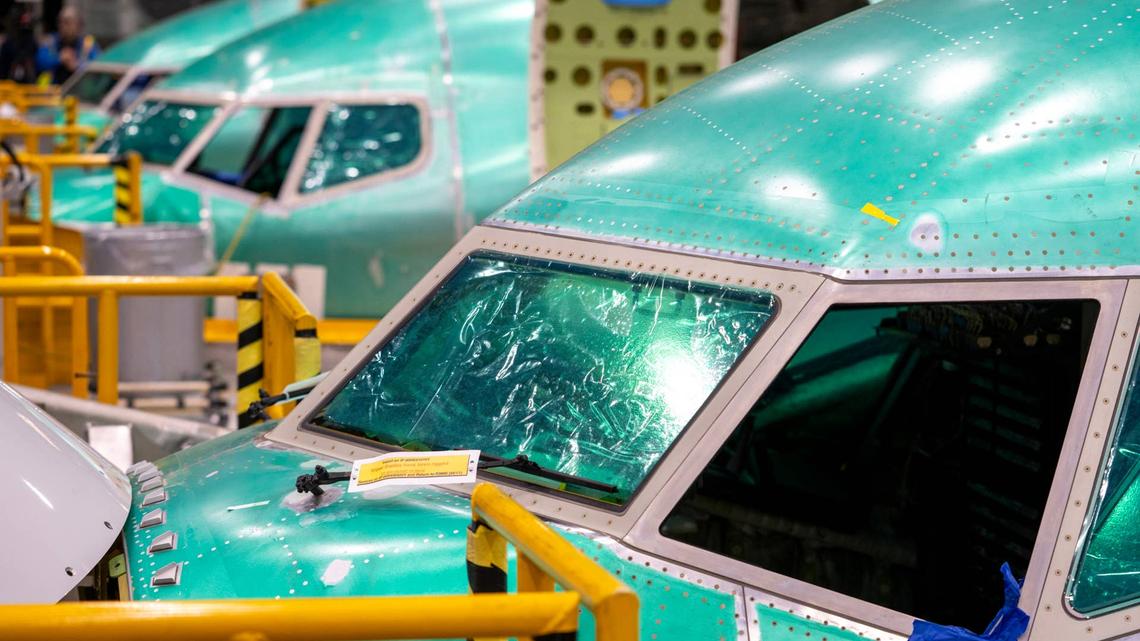 Boeing's dividend & stock split history explained  
