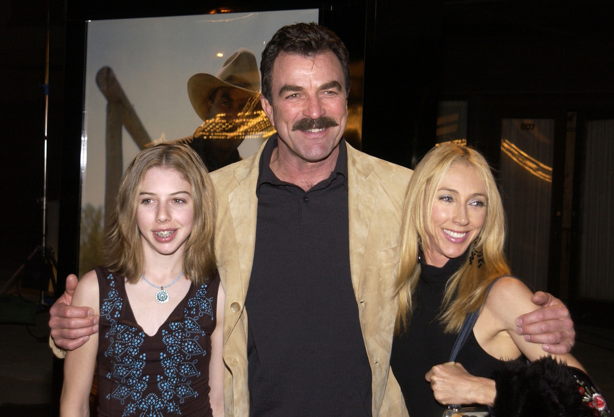 Tom Selleck, Jillie Mack and daughter Hannah, 2003Jean-Paul Aussenard/Getty Images
