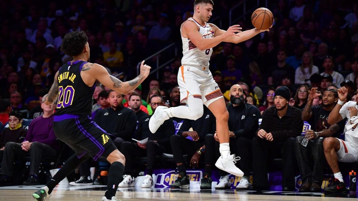 Avoiding injury looms large as Thunder host Suns in regular season finale 