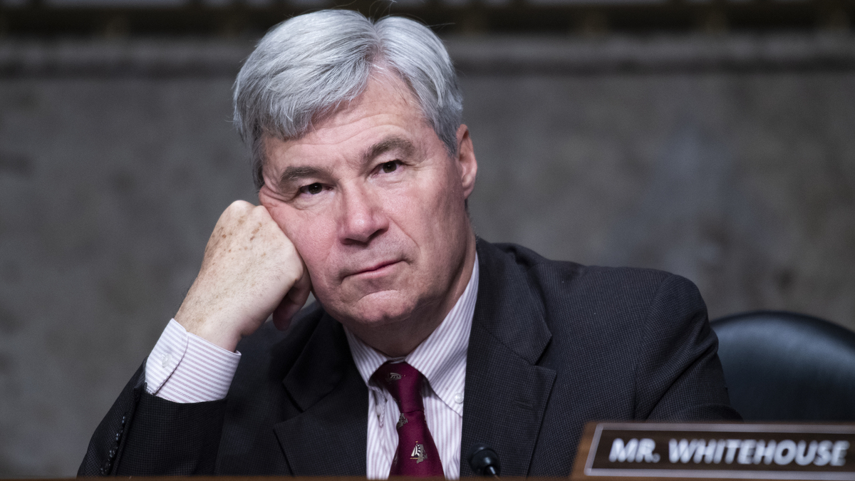 Senate Democrat demands records on DOJ, IRS settlement planning