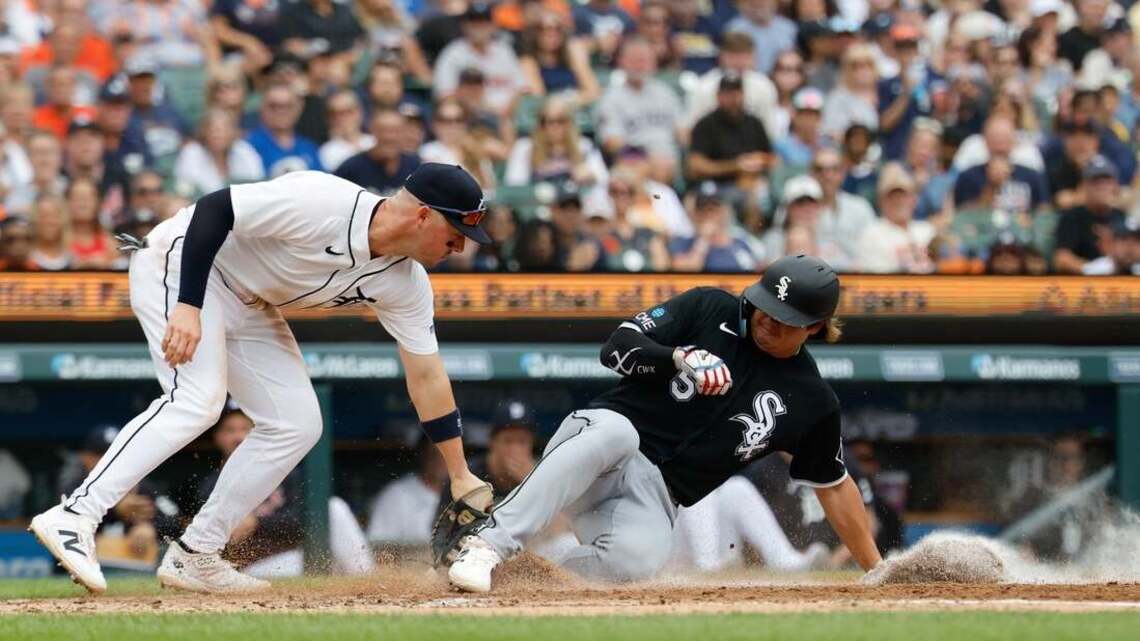 Tigers look to make move in division, wild-card races vs. White Sox