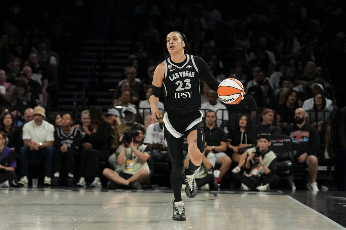  Las Vegas Aces guard Chennedy Carter (23) Candice Ward-Imagn Images