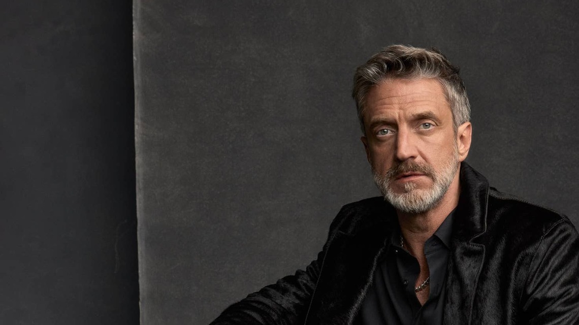 Raúl Esparza Returns to Broadway in ‘Galileo'-See the Exclusive First-Look Photos 